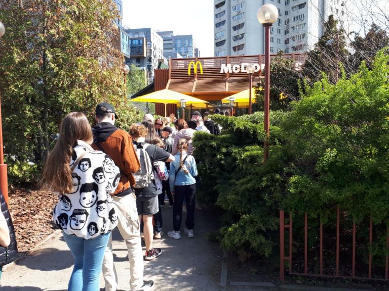 Чому всі дороги ведуть в McDonald’s? - 4 зображення