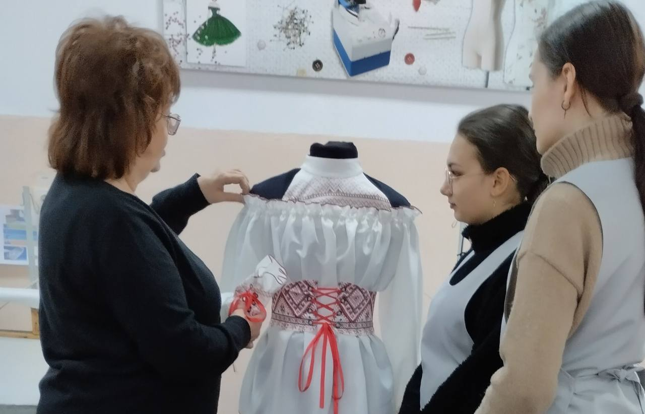 Екотренди, 3D-моделювання та можливості для молоді: як змінюється професія кравця